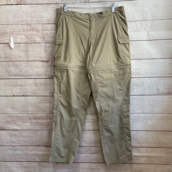 The North Face Pants - EXCELLENT CONDITION‎ THE NORTH FACE CONVERTIBLE HIKING PANTS IN KHAKI